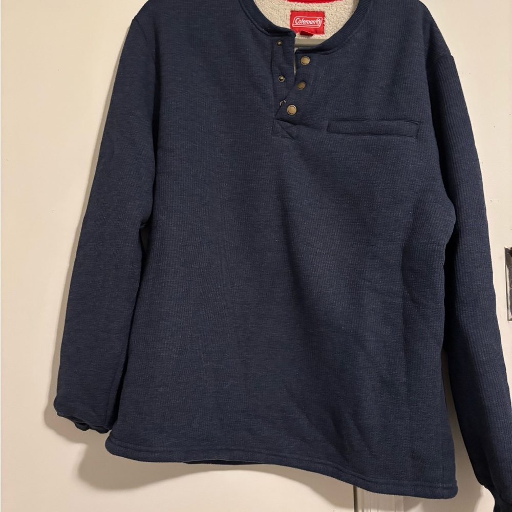 Coleman Navy Blue Henley Pullover